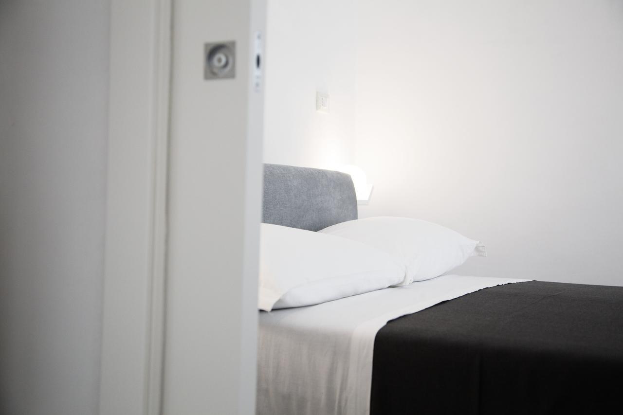 Tre Archi Apartment & Relais بولينيانو آ ماري المظهر الخارجي الصورة