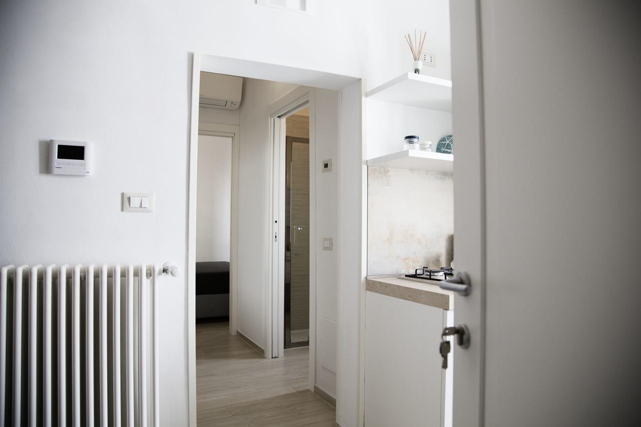 Tre Archi Apartment & Relais بولينيانو آ ماري المظهر الخارجي الصورة