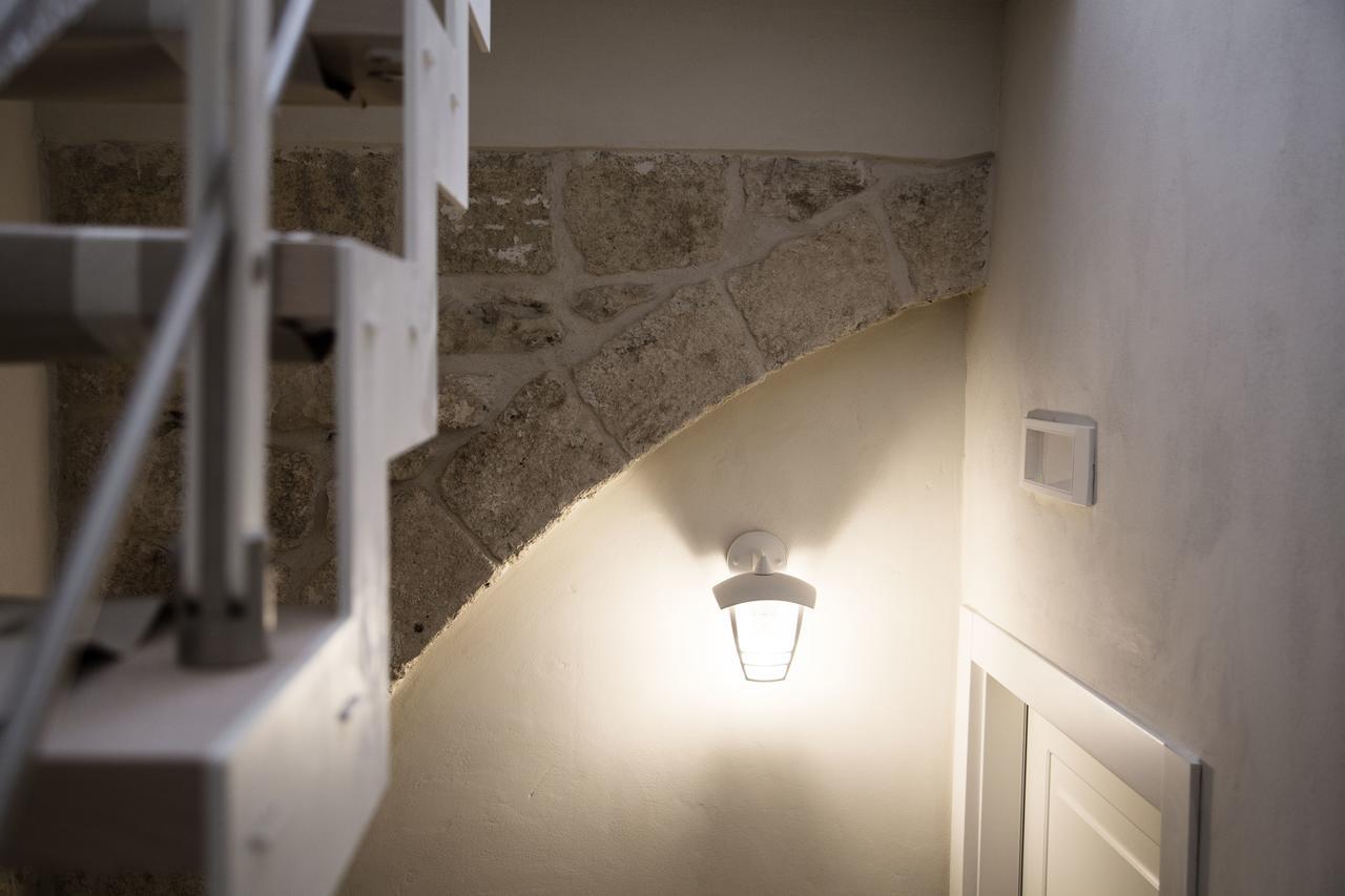 Tre Archi Apartment & Relais بولينيانو آ ماري المظهر الخارجي الصورة